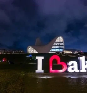 1_private-baku-city-tour-2