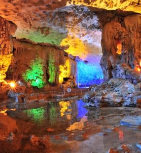 Halong-bay-cave-3_1692206251
