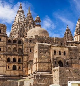 chaturbhuj-temple-orchha1-madhya-pradesh-attr-hero