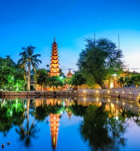 tran-quoc-pogoda-night